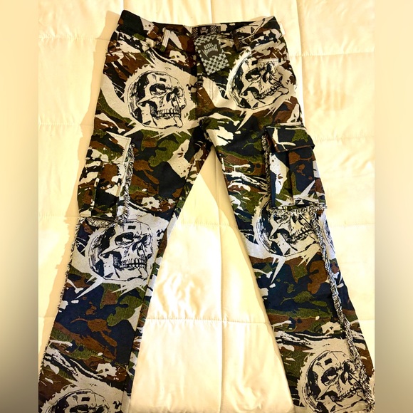 Rebel Vengeance Skeleton Pants Men’s 32 Graphic Cargo Camo Goth Y2K Streetwear - Picture 1 of 5